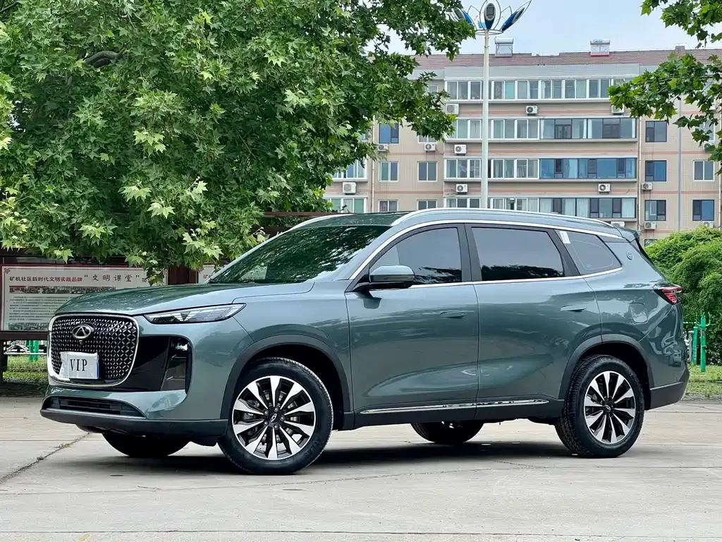 Chery Tiggo 8 PLUS — фото 1