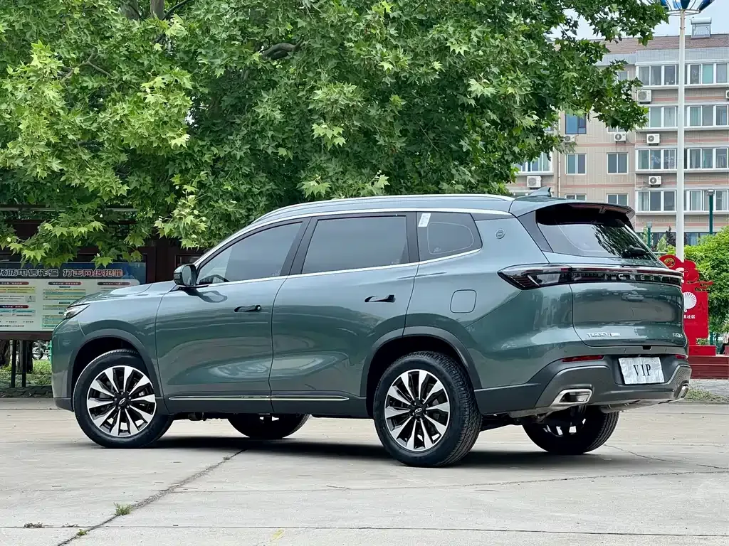 Chery Tiggo 8 PLUS — фото 3