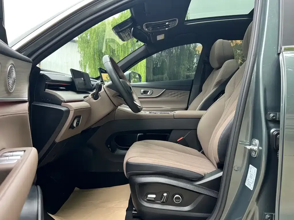 Chery Tiggo 8 PLUS — фото 4