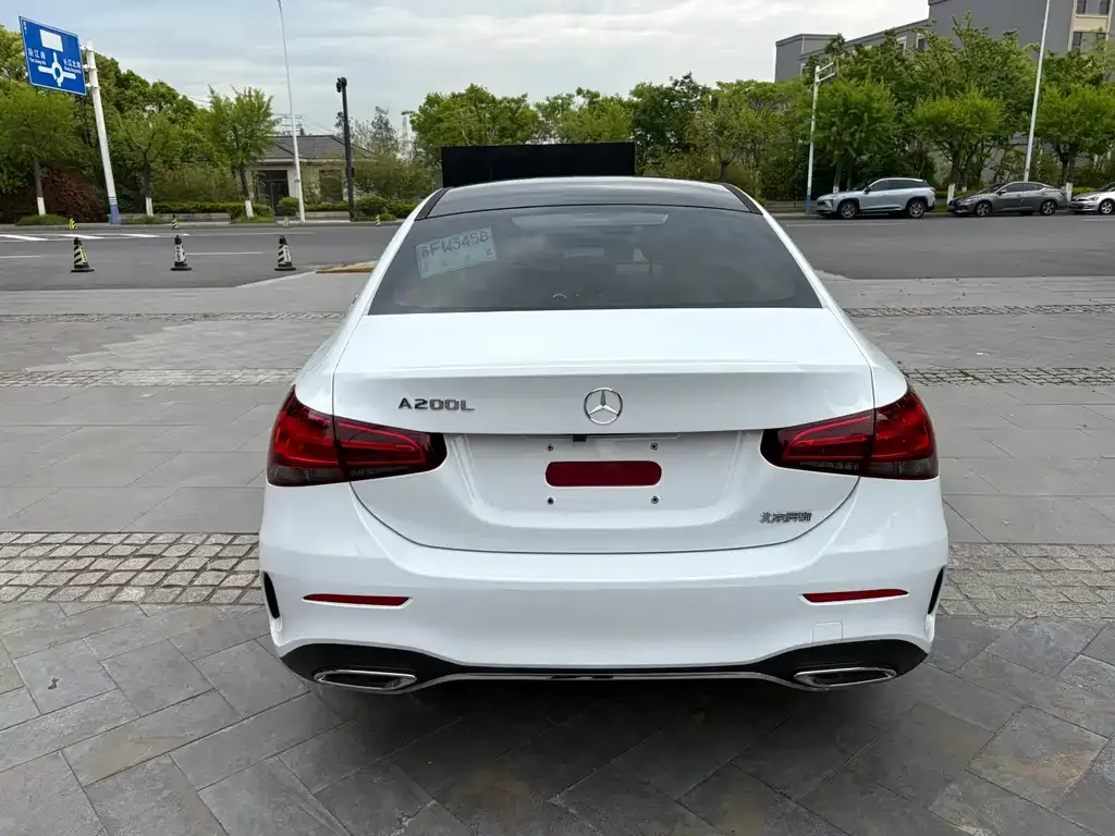 Mercedes-Benz A-Class — фото 10