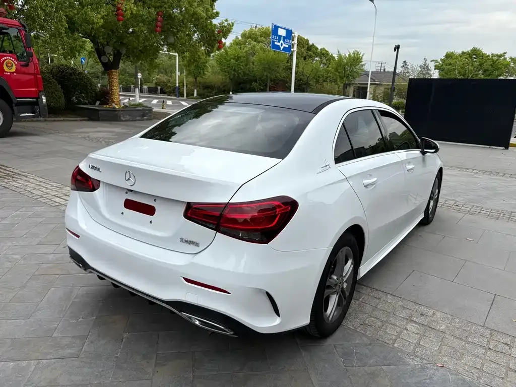 Mercedes-Benz A-Class — фото 5