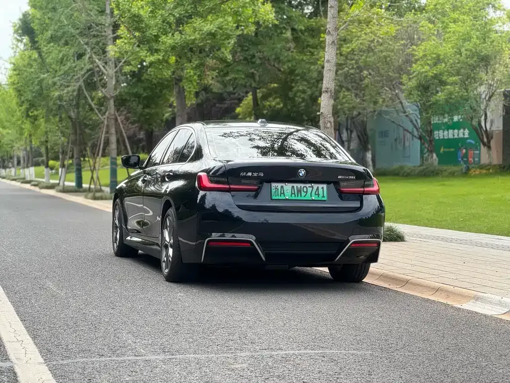 BMW i3 — фото 10