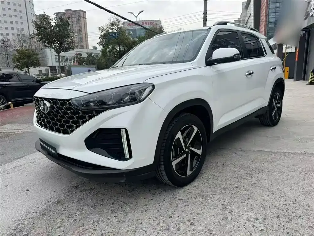 Hyundai ix35 — фото 1