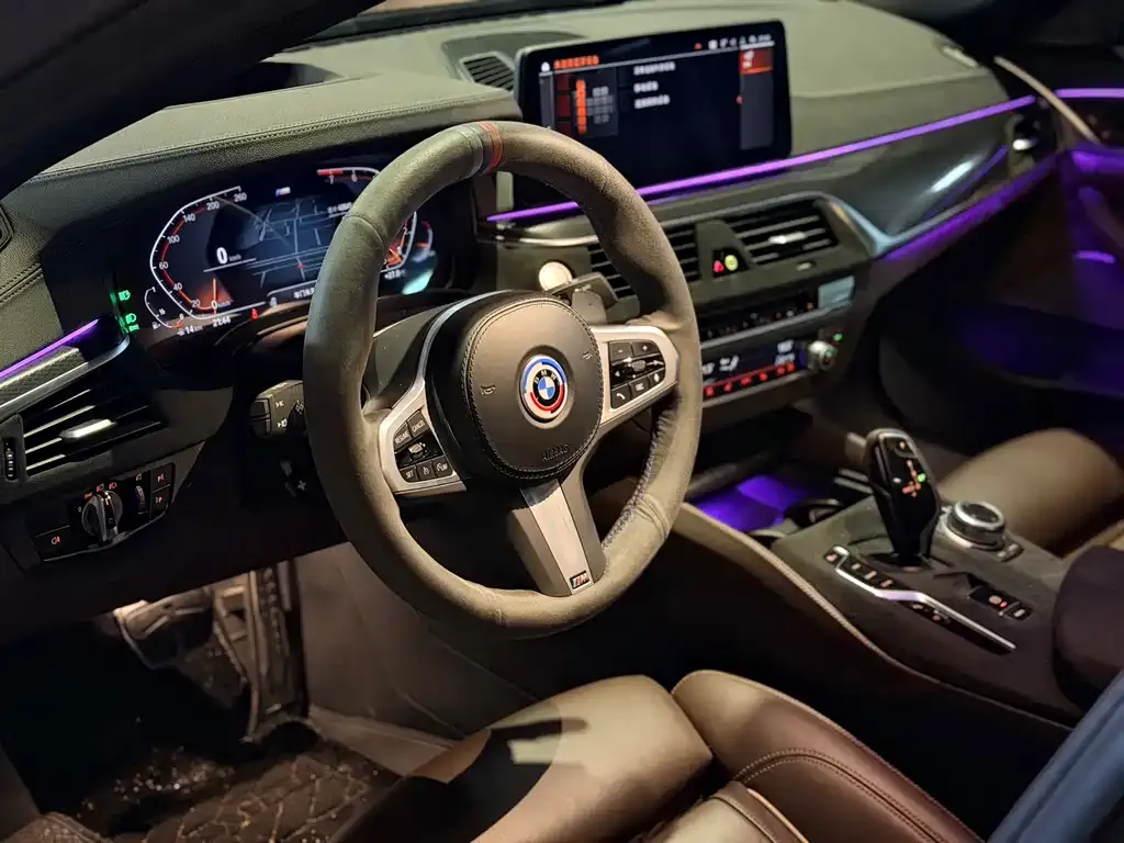 BMW 5 Series (Import) — фото 5