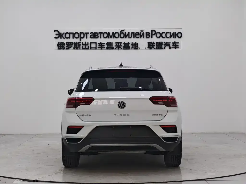 Volkswagen T-Roc — фото 4