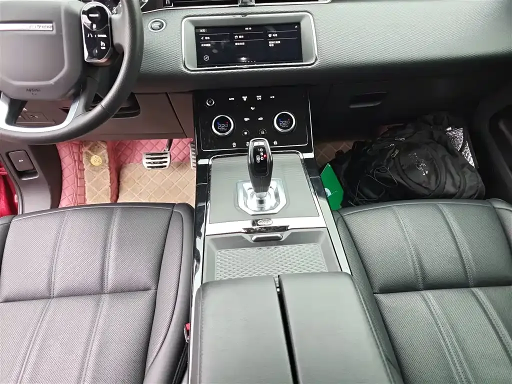 Land Rover Evoque — фото 4