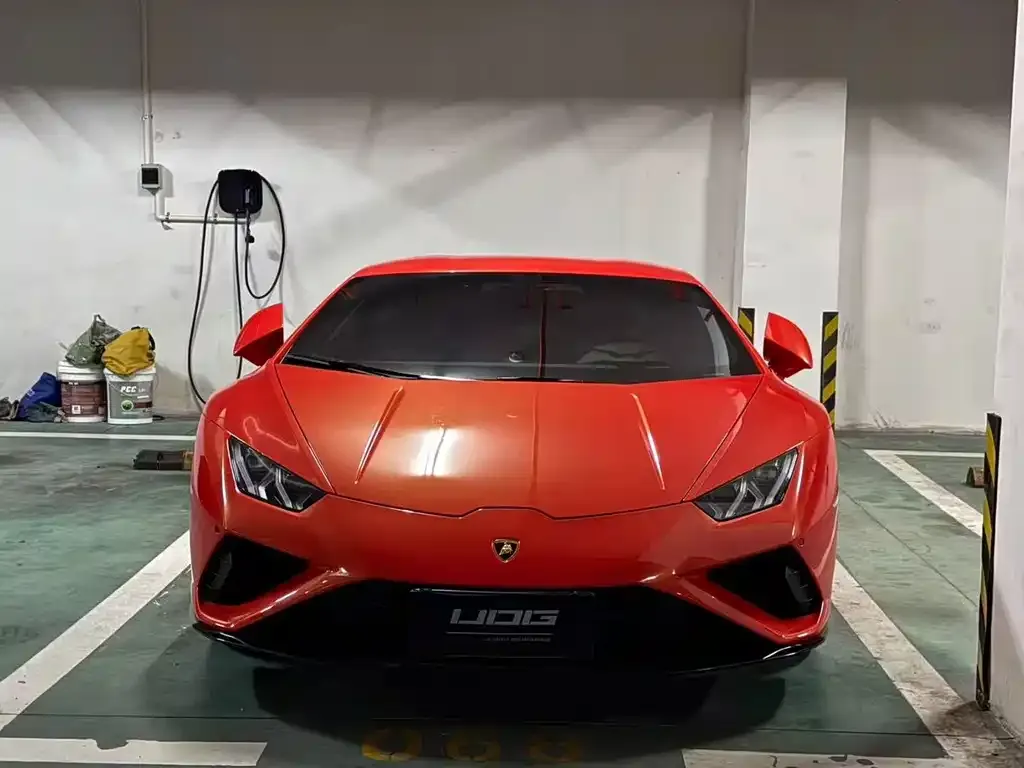 Lamborghini Huracan — фото 1