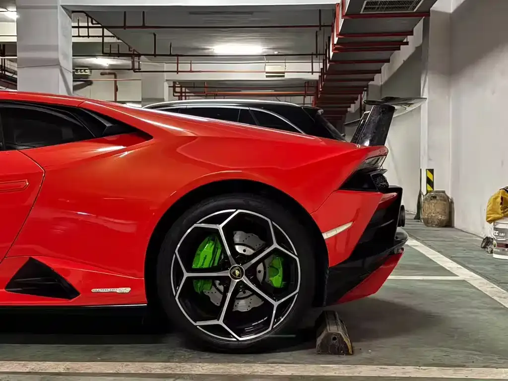 Lamborghini Huracan — фото 2
