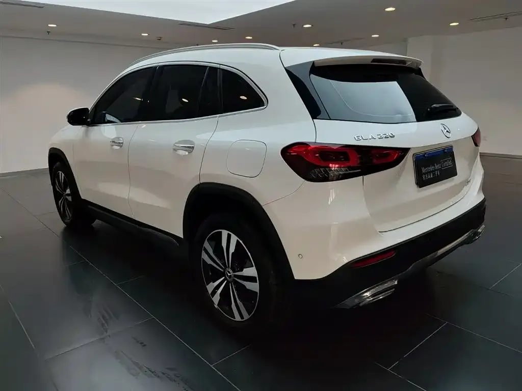 Mercedes-Benz GLA — фото 2