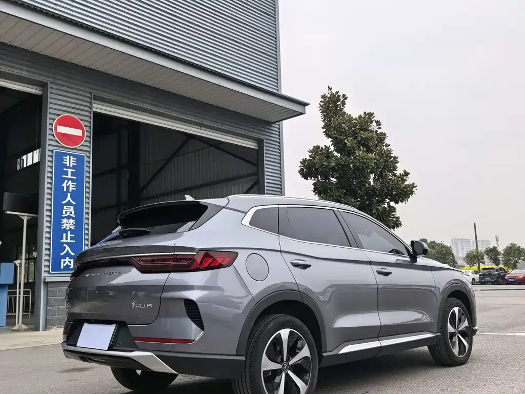 BYD PLUS New Energy — фото 10