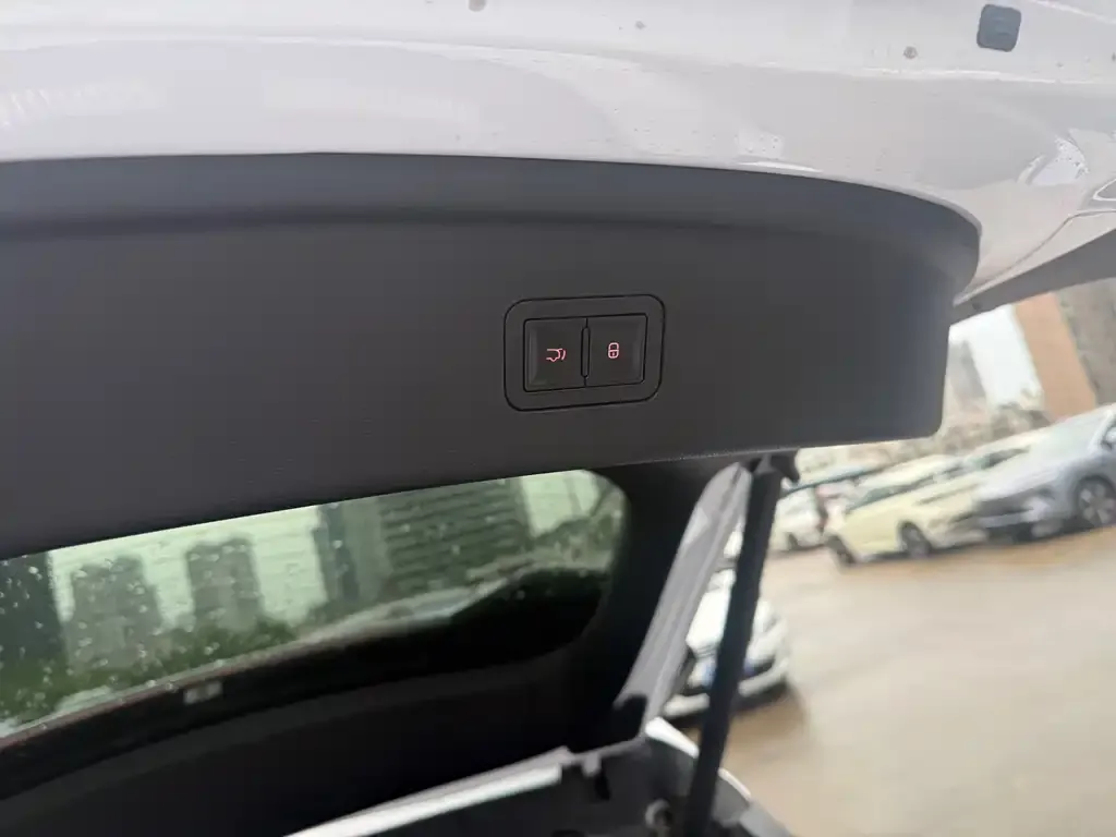 BYD Seal 07 EV — фото 2