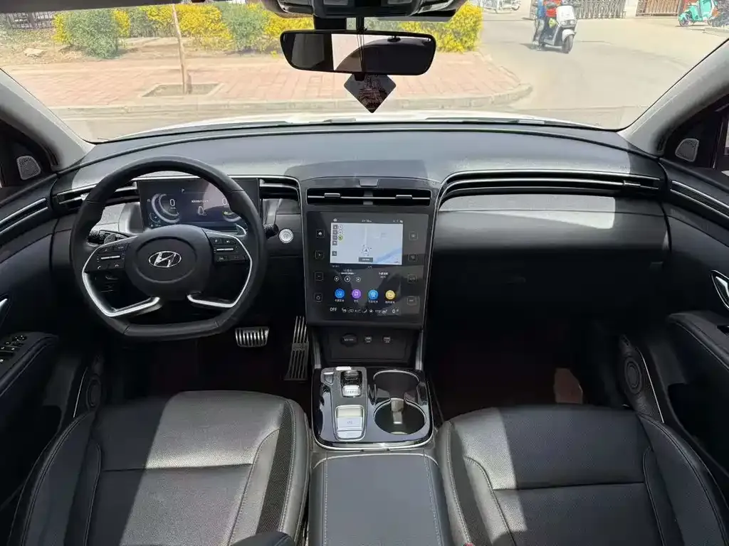 Hyundai Tucson — фото 2