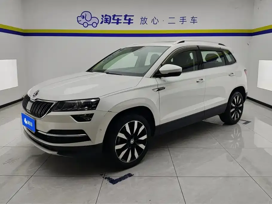 Skoda Karoq — фото 1