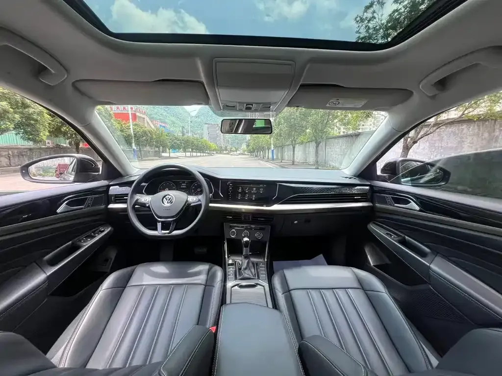 Volkswagen Passat — фото 6