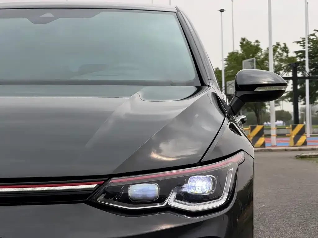 Volkswagen Golf GTI — фото 2