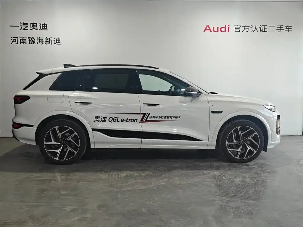 Audi Q6L e-tron — фото 9