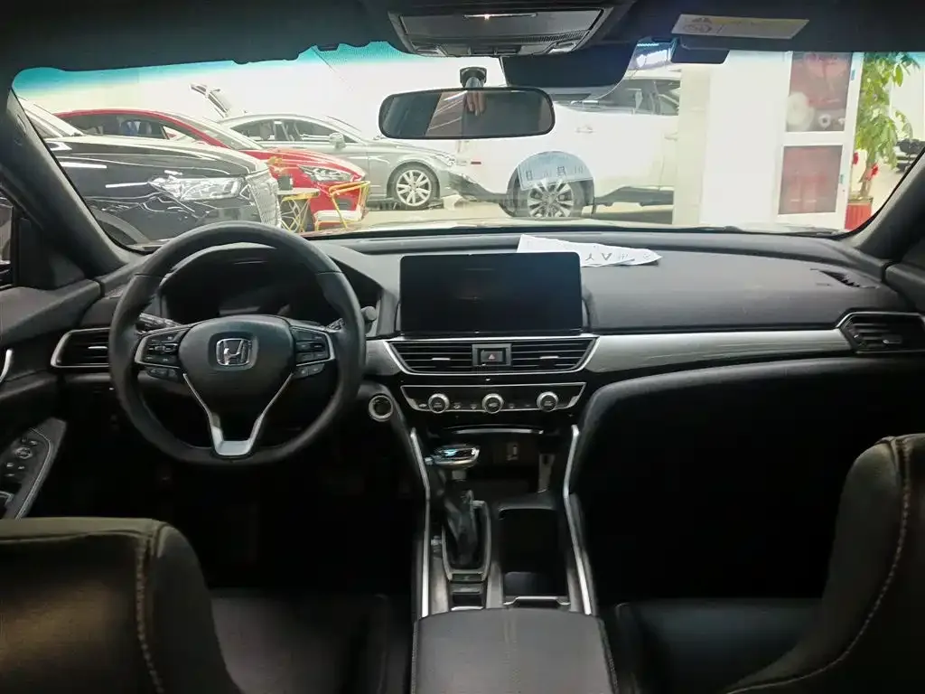 Honda Inspire — фото 4