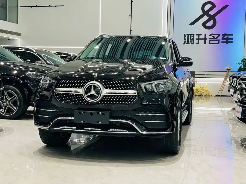 Mercedes-Benz GLE — фото 1