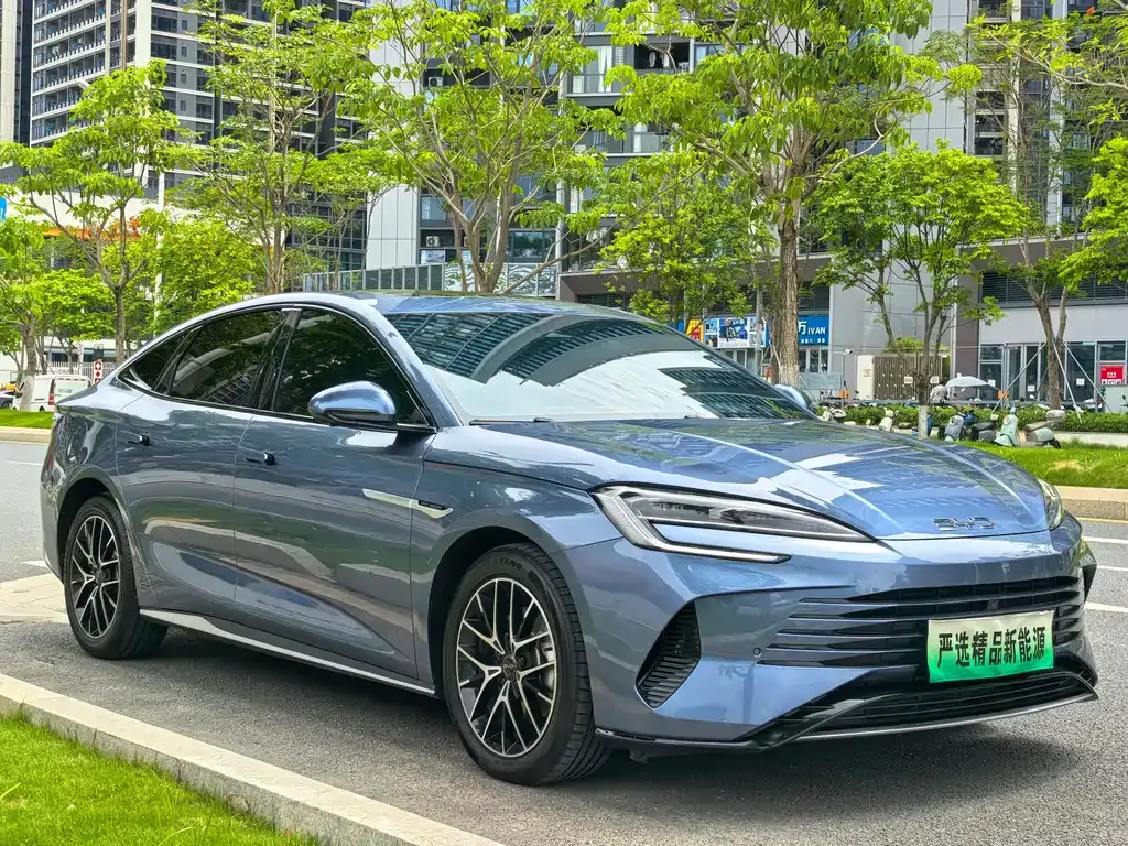 BYD Seal 07 DM-i — фото 10