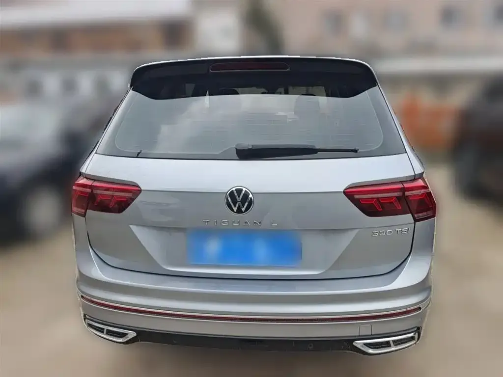 Volkswagen Tiguan L — фото 4