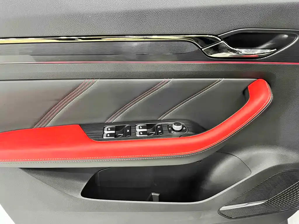 Geely Emgrand S — фото 10