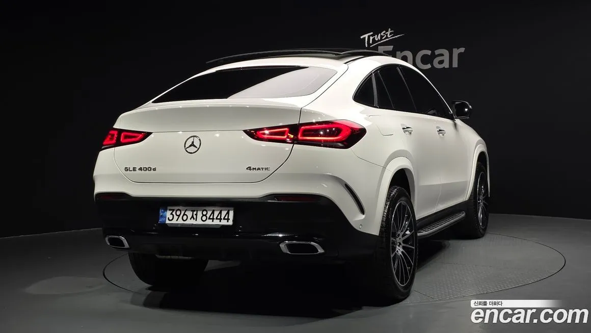 Mercedes-Benz GLE-Class — фото 8