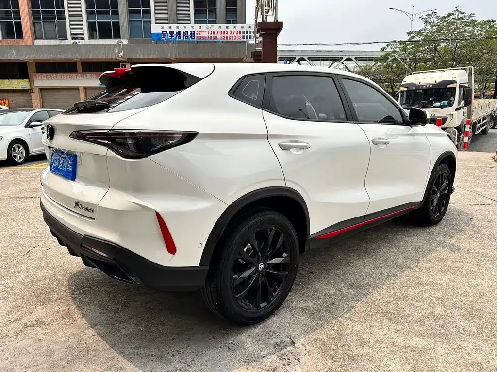 Changan X5 PLUS — фото 3