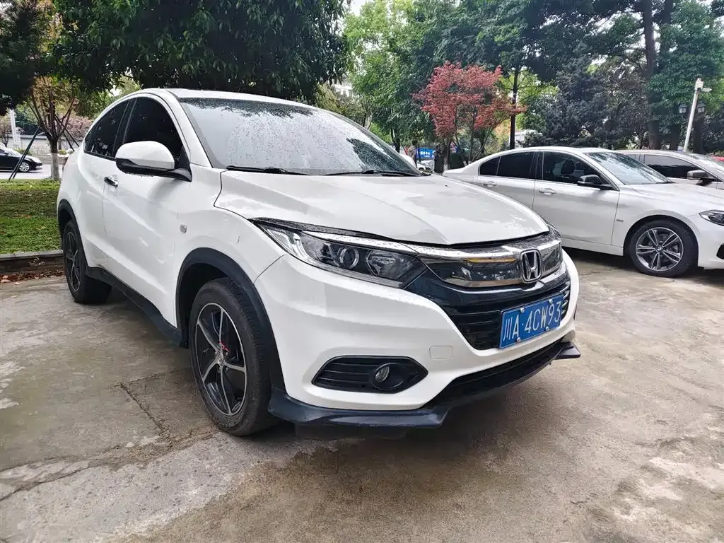 Honda Vezel — фото 6