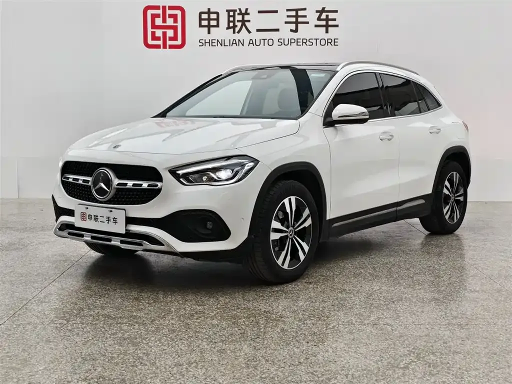 Mercedes-Benz GLA — фото 1