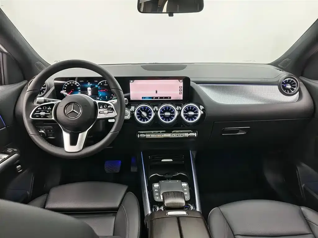 Mercedes-Benz GLA — фото 4