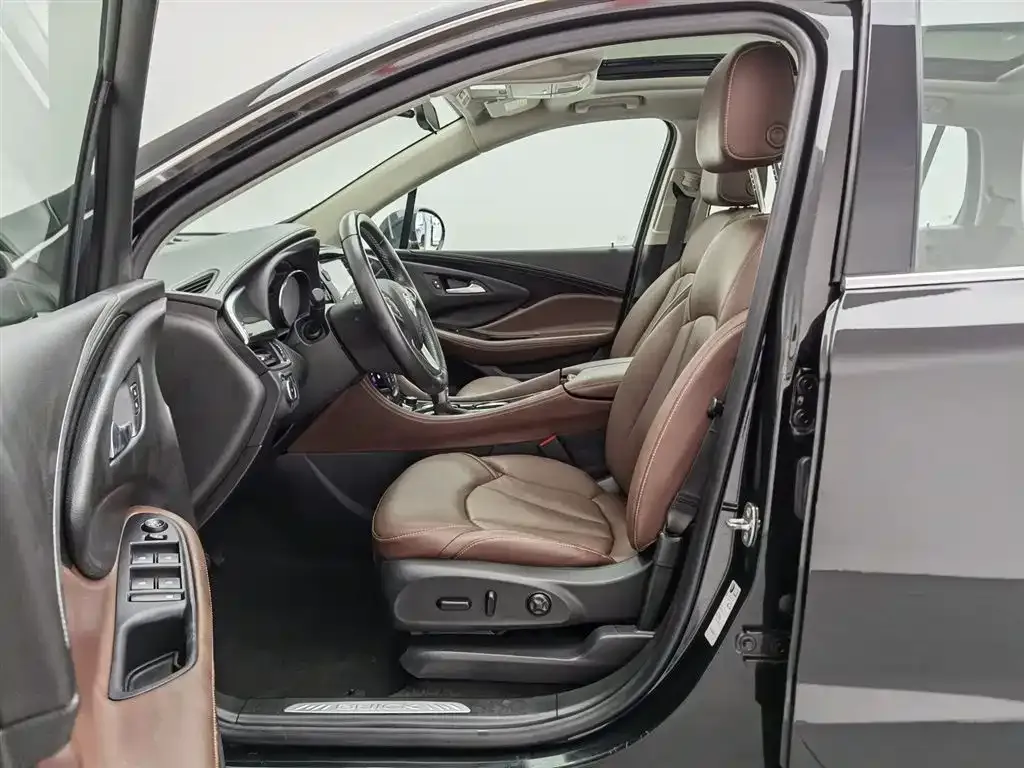 Buick Envision Plus — фото 4