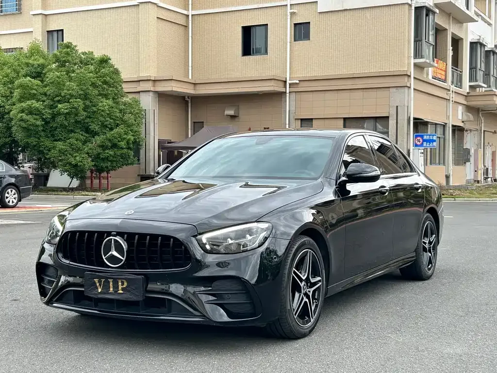 Mercedes-Benz E-Class (Import) — фото 1