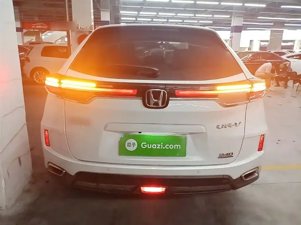 Honda UR-V — фото 9