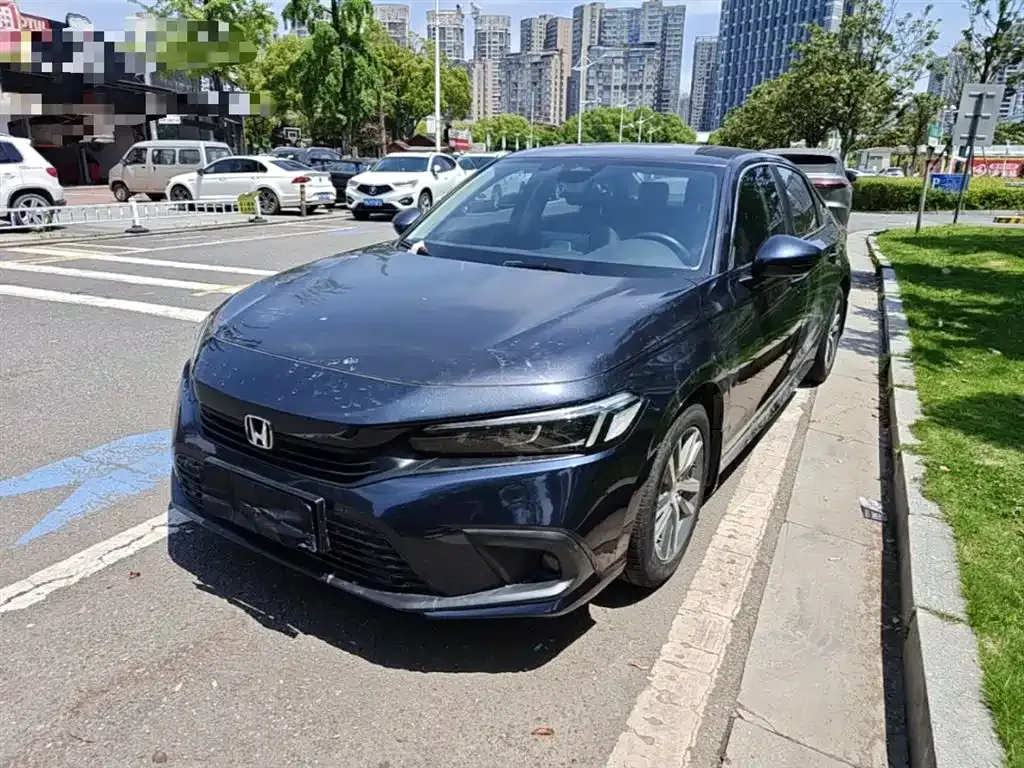 Honda Civic — фото 1