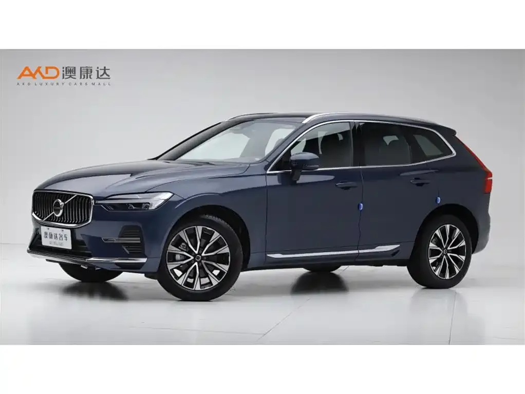 Volvo XC60 — фото 1