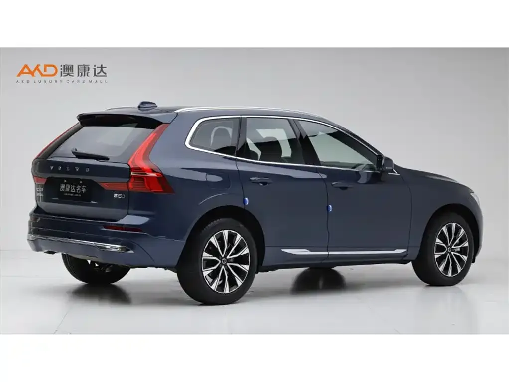 Volvo XC60 — фото 6