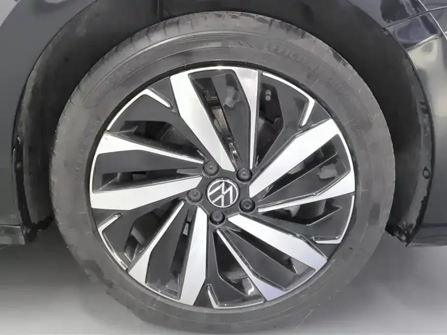 Volkswagen Passat — фото 3