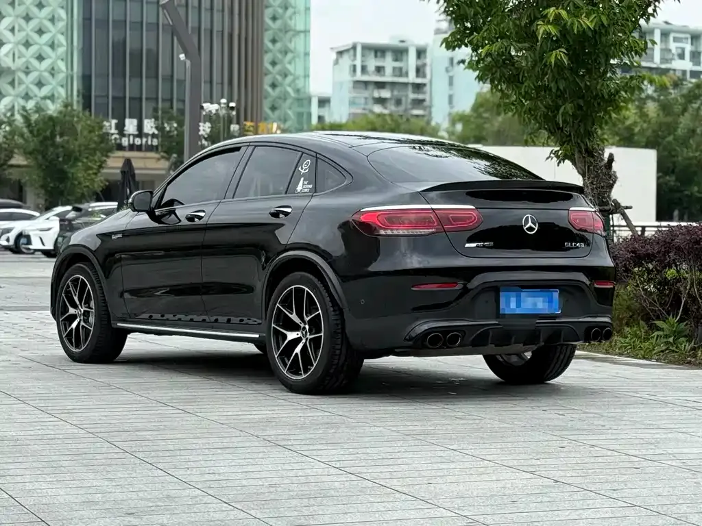 Mercedes-Benz GLC Coupe AMG — фото 9