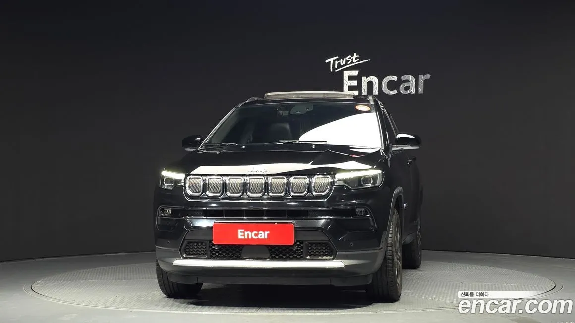 Jeep Compass — фото 5