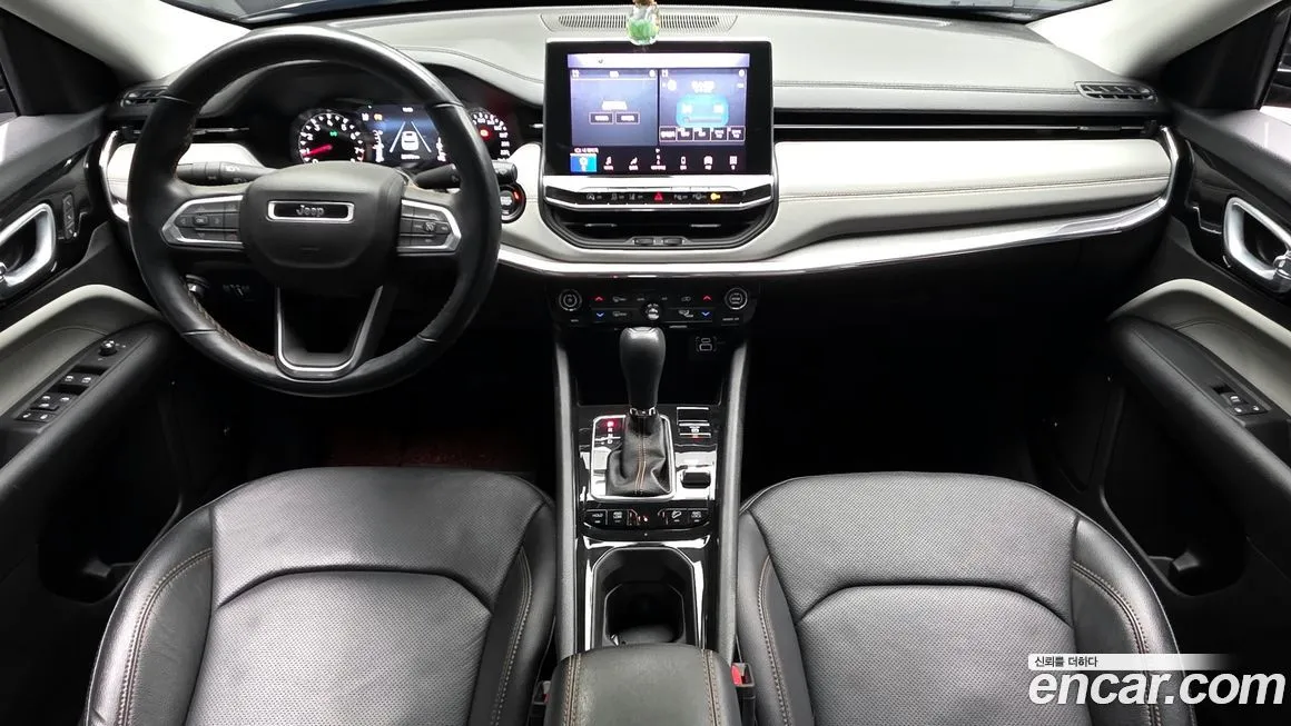 Jeep Compass — фото 9