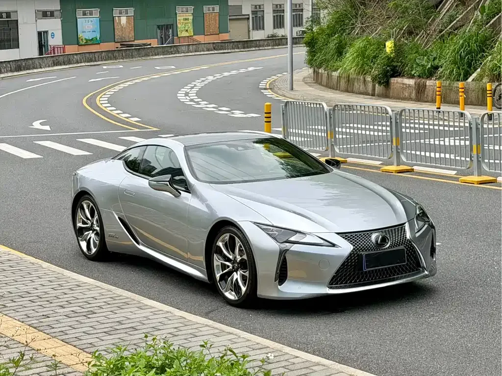 Lexus LC — фото 7