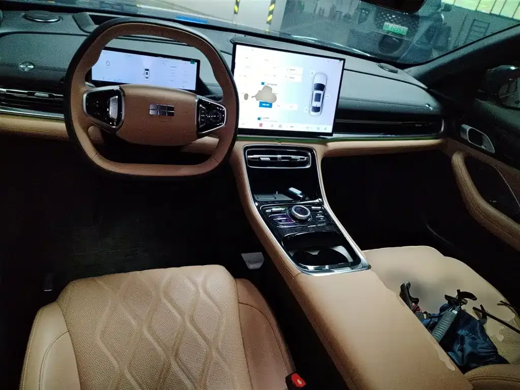 Geely Galaxy A7 — фото 9