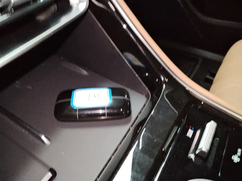 Geely Galaxy A7 — фото 7