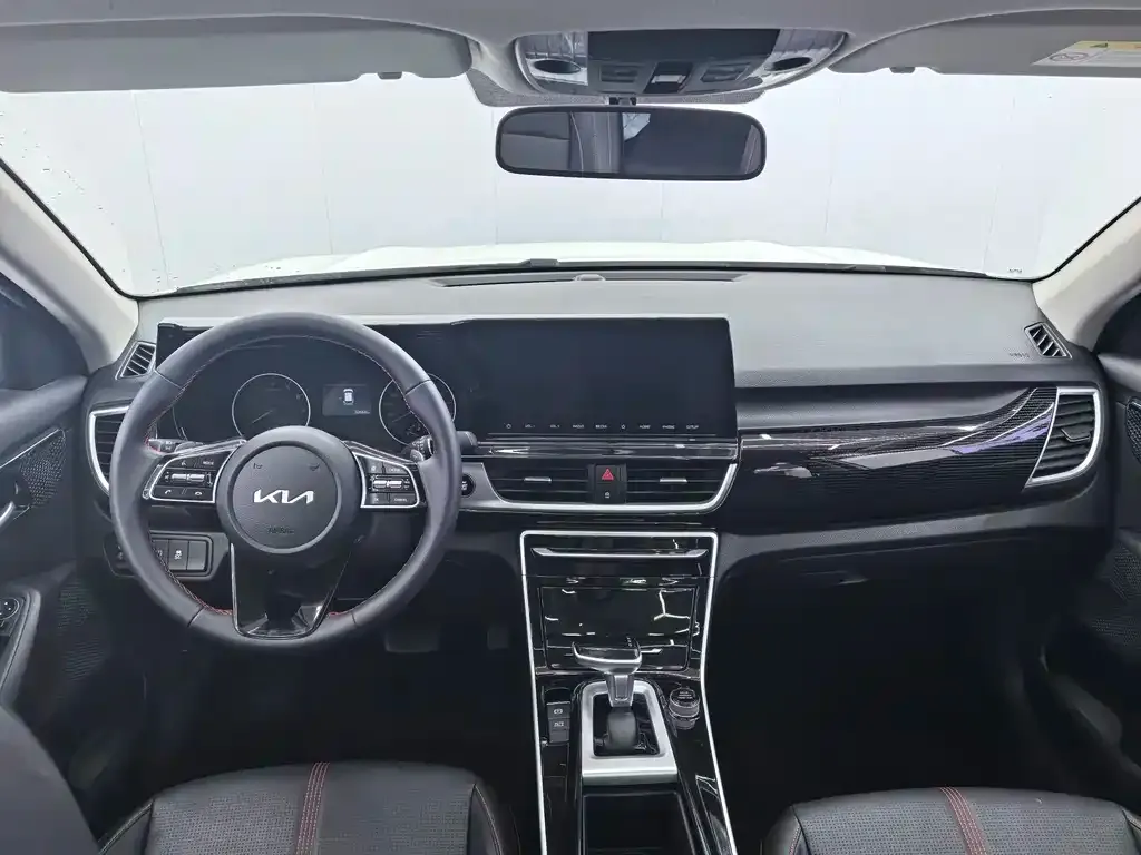 Kia KX3 — фото 3