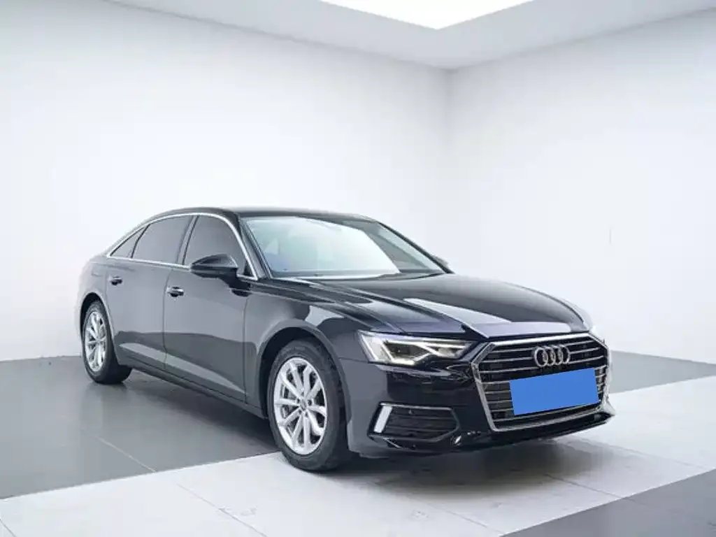 Audi A6L — фото 2