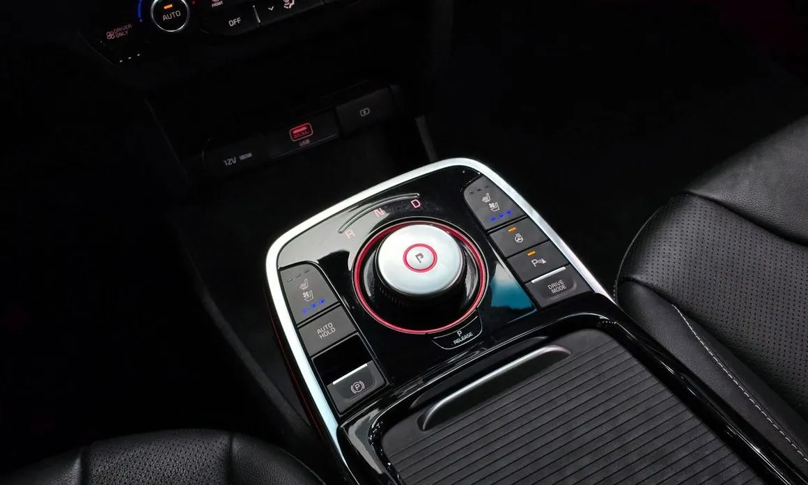 Kia Niro — фото 4
