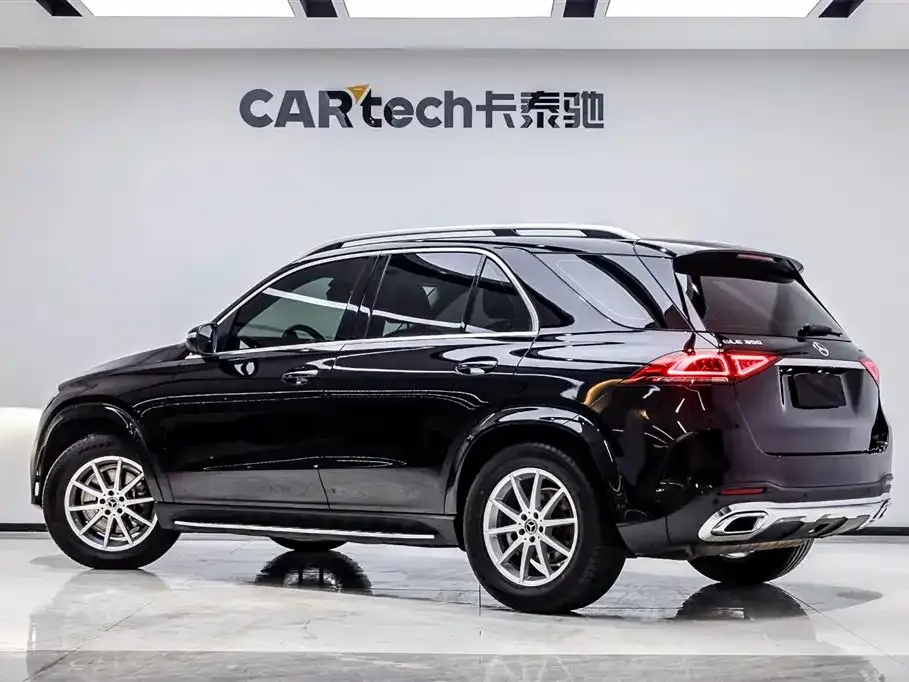 Mercedes-Benz GLE — фото 8