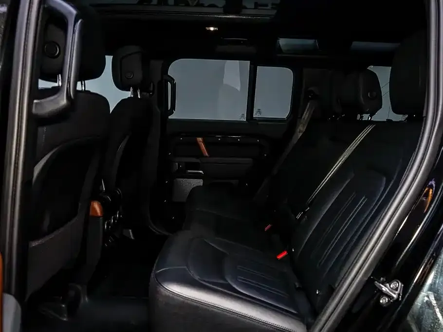 Land Rover Defender — фото 3