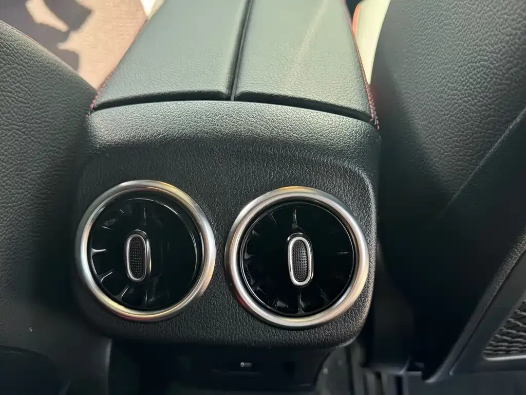 Mercedes-Benz A-Class AMG — фото 5