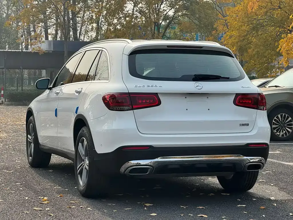 Mercedes-Benz GLC — фото 9
